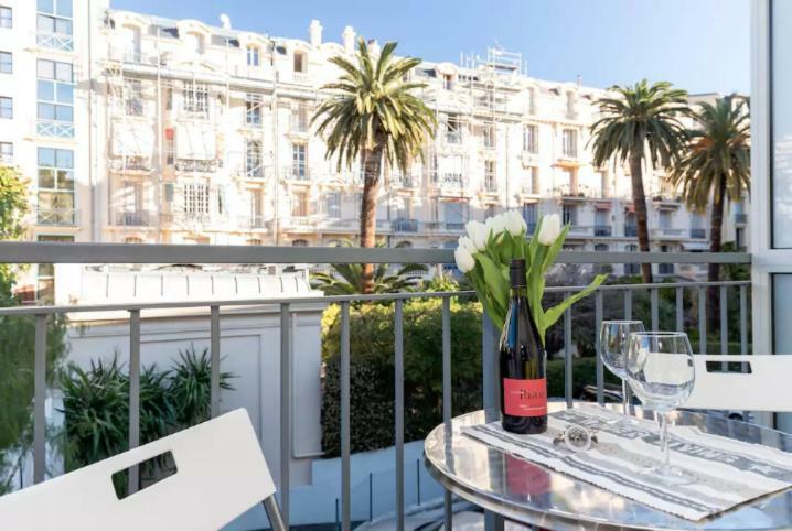 Quiet Studio With A Big Balcony Nice Bagian luar foto